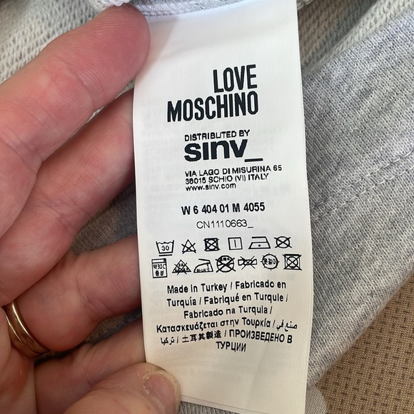 NWT Love Moschino Sweatshirt - Picture 7 of 7